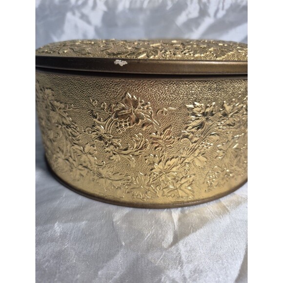 Vintage Guildcraft Gold Embossed Grapevine And Leaf Tin - Picture 4 of 16